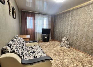 Сдам в аренду 1-ком. квартиру, 36 м2, Ставрополь, проспект Ворошилова, 5Б