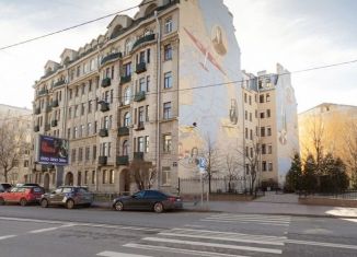 Продажа пятикомнатной квартиры, 166 м2, Санкт-Петербург, Пионерская улица, 22, метро Спортивная