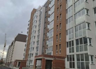 Продам 2-комнатную квартиру, 47.6 м2, Челябинск, Курчатовский район, улица Маршала Чуйкова, 32