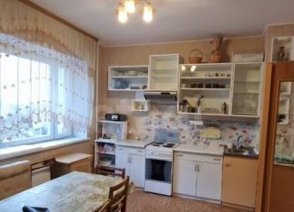 Продам 3-ком. квартиру, 99.5 м2, Тверь, улица Хромова, 27к1