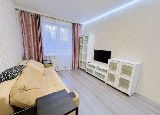 Аренда 2-ком. квартиры, 43 м2, Санкт-Петербург, Ярославский проспект, 38