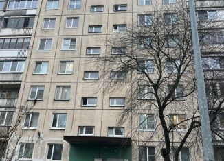 Продажа 3-комнатной квартиры, 56.9 м2, Санкт-Петербург, проспект Наставников, 13, Красногвардейский район