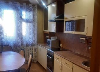 Трехкомнатная квартира в аренду, 65 м2, Ульяновск, проспект Туполева, 28