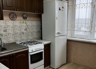 Продается 3-ком. квартира, 64 м2, Смоленск, улица Рыленкова, 49, Промышленный район