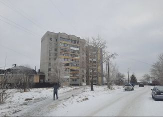 Продаю двухкомнатную квартиру, 51.2 м2, Курган, 11-й микрорайон, 17