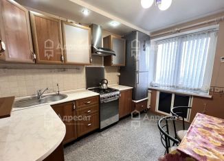 Аренда 3-комнатной квартиры, 60 м2, Волгоград, улица Рокоссовского, 52