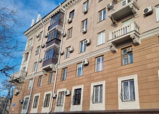 Продажа двухкомнатной квартиры, 50 м2, Волгоград, Советская улица, 26