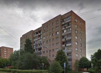 Продаю 2-ком. квартиру, 44.3 м2, Серпухов, Московское шоссе, 44