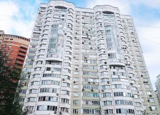 Сдам в аренду 3-комнатную квартиру, 86 м2, Москва, Производственная улица, 2к1, район Солнцево