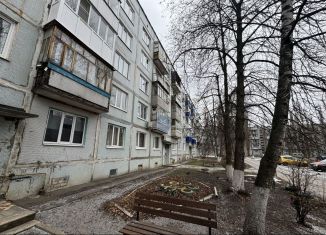 Продам 2-ком. квартиру, 48 м2, Борисоглебск, Аэродромная улица, 11