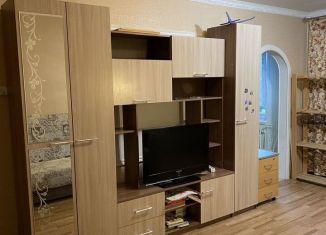 Продается трехкомнатная квартира, 58 м2, Новосибирск, Жемчужная улица, 32