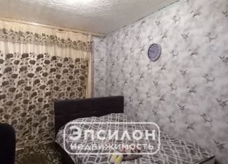 Продается двухкомнатная квартира, 46 м2, Курск, улица Пучковка, 108А