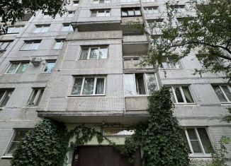 Продам 2-ком. квартиру, 48 м2, Санкт-Петербург, Сиреневый бульвар, 2к1