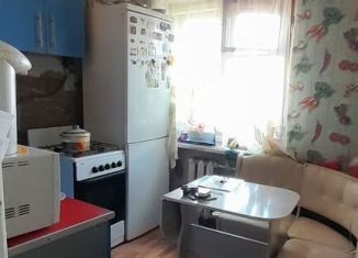 Продается 2-комнатная квартира, 42.5 м2, Магнитогорск, улица Суворова