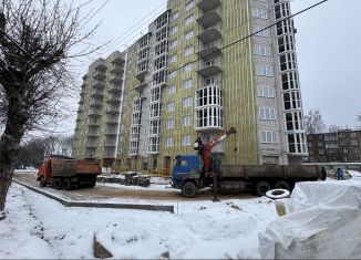 Продаю 3-ком. квартиру, 92 м2, Смоленская область, улица Попова, 30