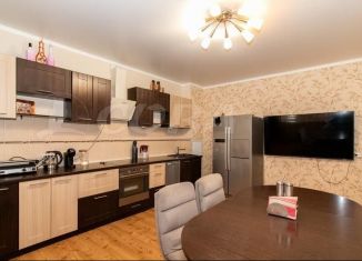 Продается трехкомнатная квартира, 100 м2, Тюмень, Вересковая улица, 15к2, Ленинский округ