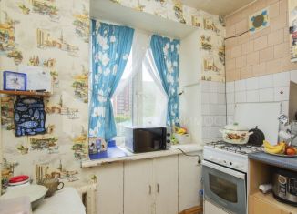 2-комнатная квартира на продажу, 42.3 м2, Тюмень, улица Грибоедова, 8