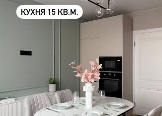 Продаю 3-ком. квартиру, 80 м2, Санкт-Петербург, метро Комендантский проспект, Планерная улица, 51к1