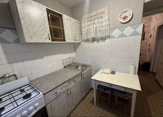 Продажа 2-комнатной квартиры, 44 м2, Пенза, улица Толстого, 6