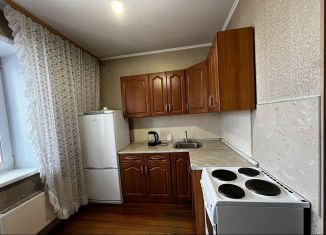 Сдается в аренду 1-комнатная квартира, 37 м2, Иркутск, улица Сурнова, 30/10