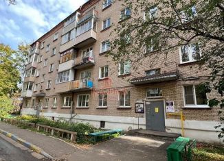 Сдача в аренду трехкомнатной квартиры, 56 м2, Московская область, Клубная улица, 3