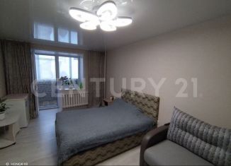 Продается 2-комнатная квартира, 60 м2, Алтайский край, улица Анатолия, 96