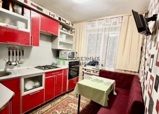 Трехкомнатная квартира на продажу, 61 м2, Курган, 3-й микрорайон, 9