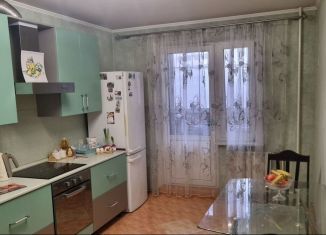 2-комнатная квартира в аренду, 70 м2, Московская область, Молодёжная улица, 4