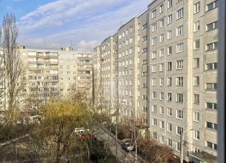 Продается 2-ком. квартира, 50.9 м2, Калининград, улица Олега Кошевого, 58, Московский район