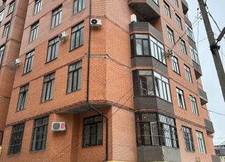 Продам 1-комнатную квартиру, 54 м2, Махачкала, Гапцахская улица, 14