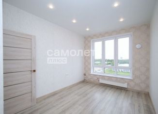 Продаю 2-ком. квартиру, 43 м2, Кемерово, улица Ворошилова, 36