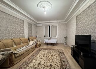 Продается 2-ком. квартира, 55 м2, Махачкала, улица Юсупа Акаева, 25