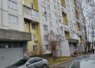 Двухкомнатная квартира на продажу, 52.8 м2, Москва, Хабаровская улица, 10/30