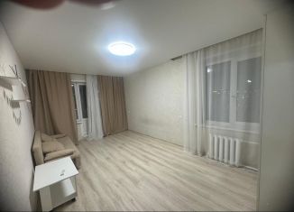 Сдаю 2-комнатную квартиру, 44 м2, Курган, проспект Машиностроителей, 8