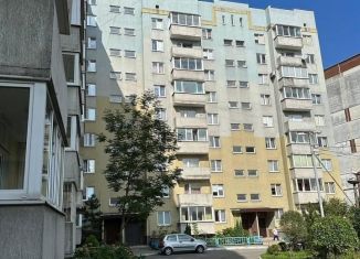 Двухкомнатная квартира на продажу, 57 м2, Калининградская область, улица Партизана Железняка, 4