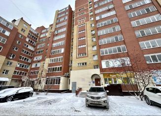 Сдаю квартиру студию, 40 м2, Тюменская область, Амурская улица, 2