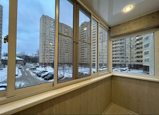 Сдаю двухкомнатную квартиру, 68 м2, Московская область, улица Калинина, 6