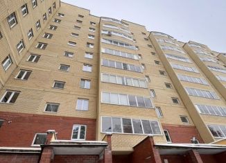 Продается четырехкомнатная квартира, 90 м2, Заречный, улица Курчатова, 51