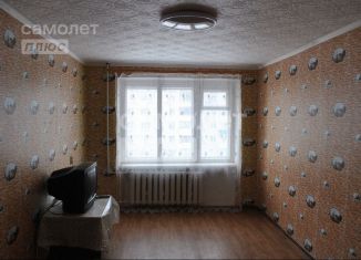 Продажа 3-комнатной квартиры, 60 м2, Ишим, улица Карла Маркса, 37А