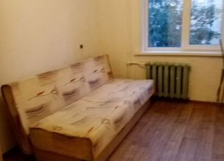 Сдается в аренду комната, 12 м2, Екатеринбург, улица Металлургов, 18