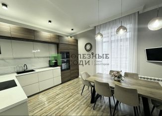 Продаю 3-ком. квартиру, 125 м2, Татарстан, Дубравная улица, 28Б