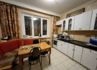 Сдается в аренду 3-ком. квартира, 81 м2, Москва, Варшавское шоссе, 108к1, метро Варшавская