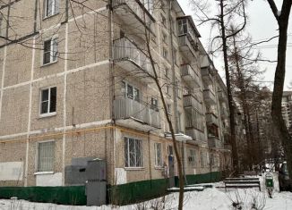 Продам трехкомнатную квартиру, 55.1 м2, Москва, улица Архитектора Власова, 13к2