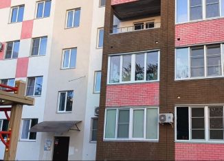 Продажа 2-ком. квартиры, 46.4 м2, Волгоградская область, улица Таращанцев, 87