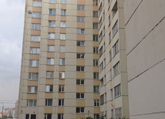 Сдается в аренду трехкомнатная квартира, 69 м2, Санкт-Петербург, улица Десантников, 20к3