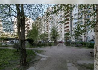 Продаю 2-комнатную квартиру, 59 м2, Санкт-Петербург, Вербная улица, 10к1