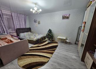 Продается 1-ком. квартира, 33 м2, Ревда, улица Максима Горького, 23