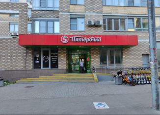 Сдаю в аренду торговую площадь, 163 м2, Москва, улица Мельникова, 3к3, метро Крестьянская застава