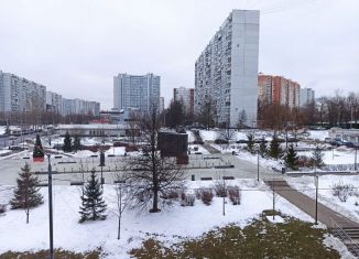 Продам 1-комнатную квартиру, 40 м2, Москва, Осенний бульвар, 15