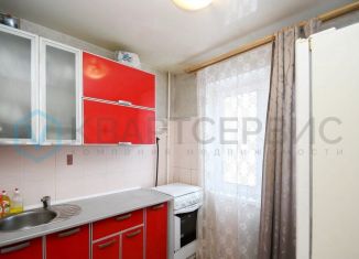 Продам 2-ком. квартиру, 48.8 м2, Омск, улица Химиков, 52